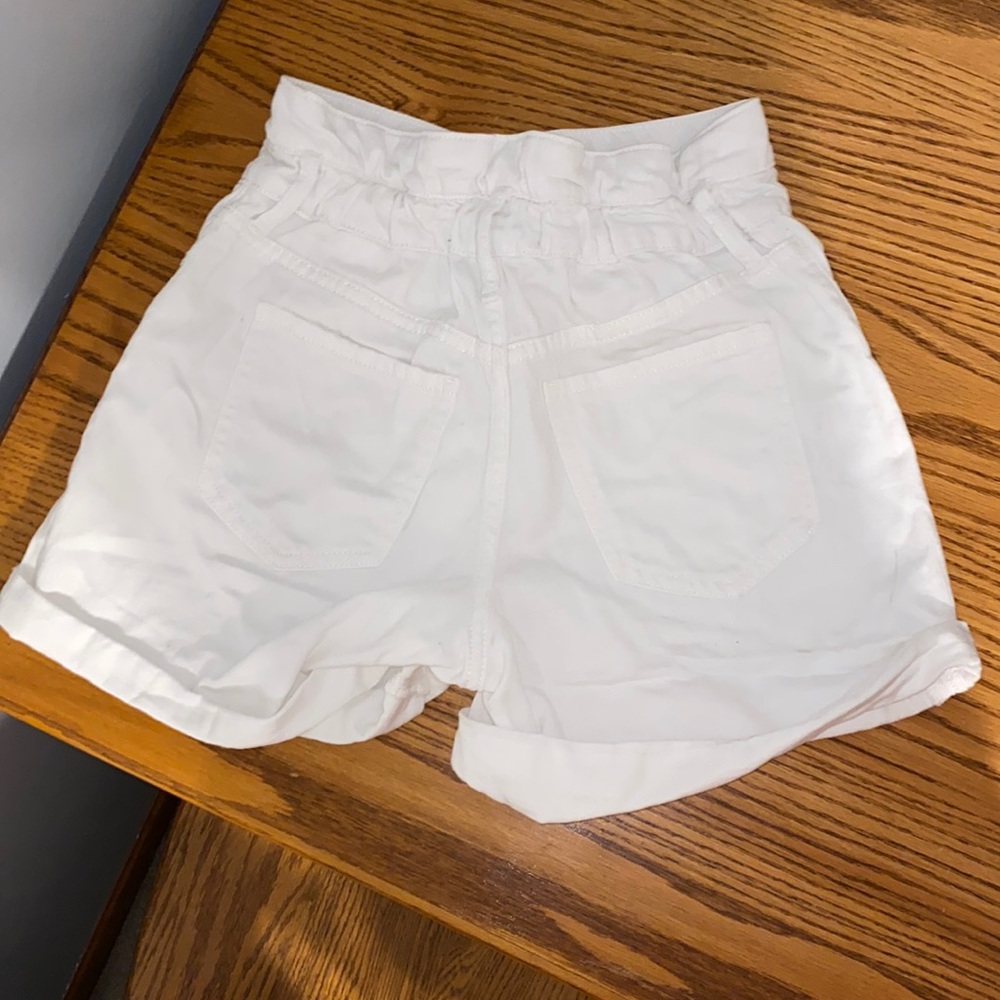 High waisted white banana republic shorts size 25/0